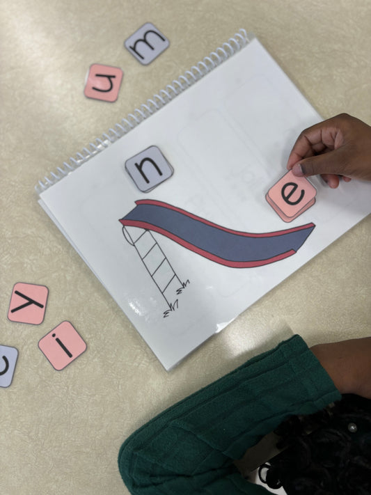 Décode les mots, une glissade à la fois !